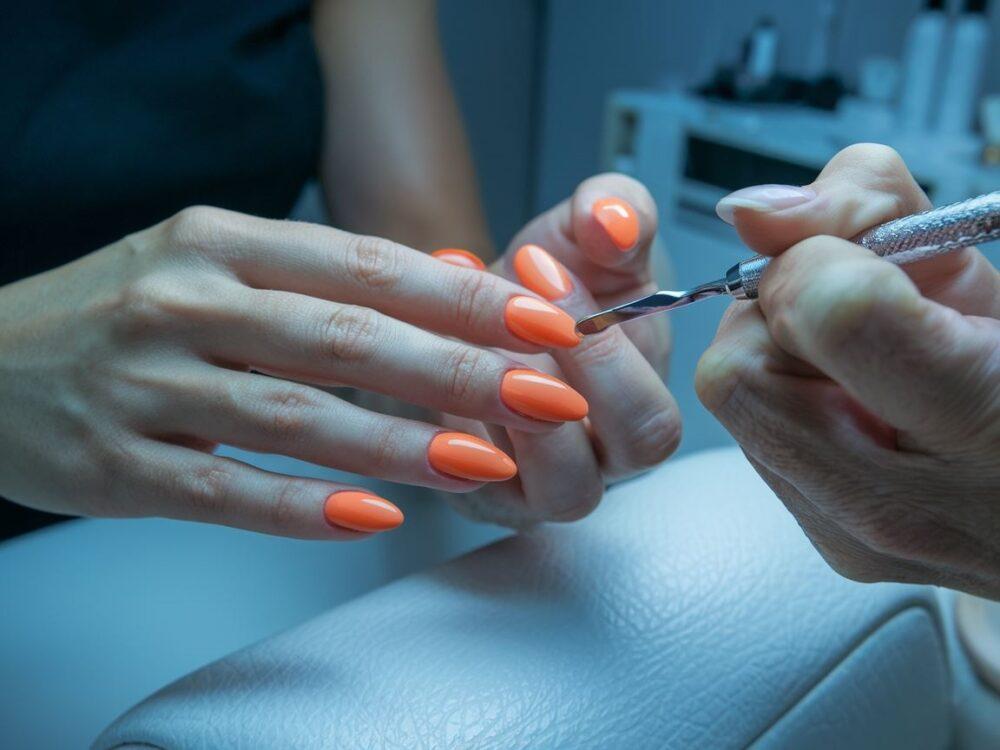 brazylijski manicure dłonie